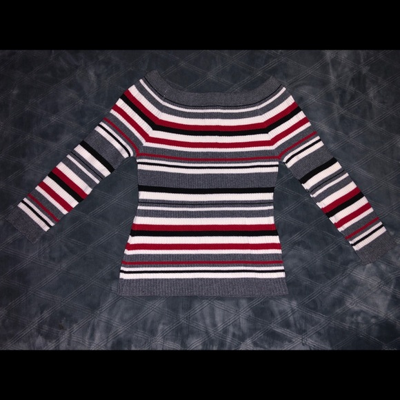 Sweater - Picture 2 of 3